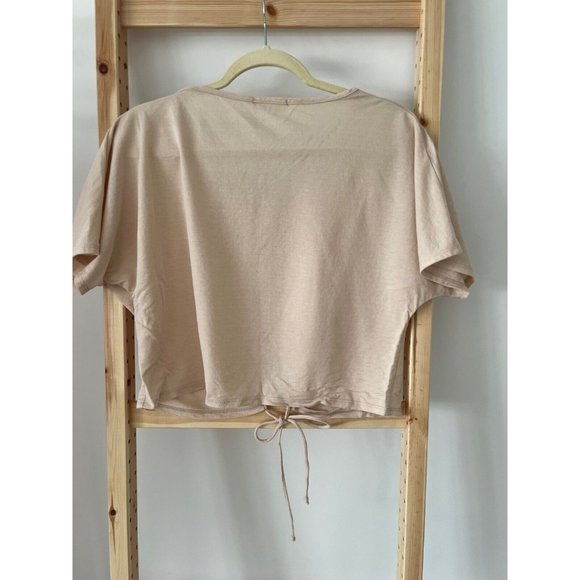 Très Bien Front Tie Beige Crop Top ( S ) - Picture 3 of 4